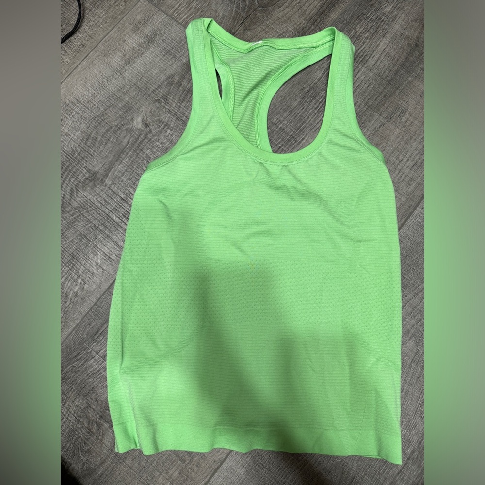 Lululemon Tank